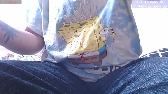 Snapshot of Marci_owo chatting on 03-04-26, 04:24 Marci owo online show from 03-04-26, 04:24