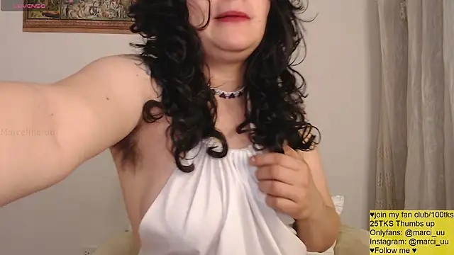 Snapshot of Marci_owo chatting on 03-22-26, 10:07 Marci owo online show from 03-22-26, 10:07