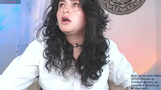 Snapshot of Marci_owo chatting on 04-13-26, 11:59 Marci owo online show from 04-13-26, 11:59