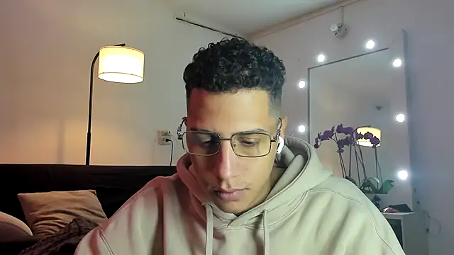 matt benji online show from 10-31-25, 02:51