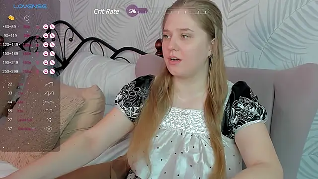 Snapshot of Megan_Violer chatting on 02-22-25, 06:30 Megan Violer online show from 02-22-25, 06:30