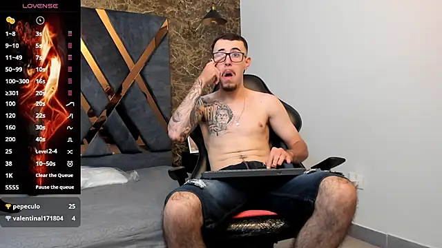 CodyWalkerR online show from 01-18-25, 05:15