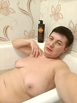 NicoleOlla online show from 01-31-25, 11:46