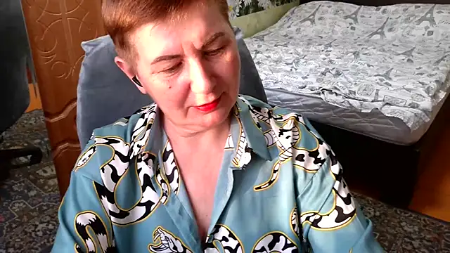 NicoleOlla online show from 02-18-25, 10:49