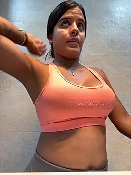 EmelyRogers online show from 10-06-25, 05:32