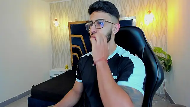 Liam Kleiin online show from 01-16-26, 11:25