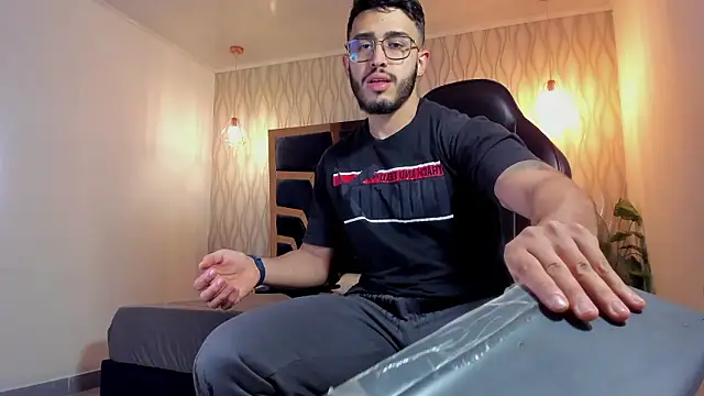 Liam Kleiin online show from 03-21-26, 11:26