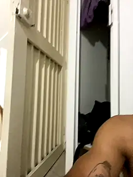 JuanBlade online show from 10-15-25, 01:39