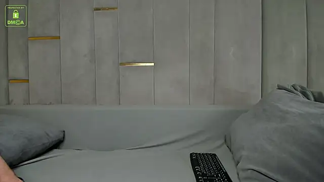 BrandonNorris online show from 10-22-25, 04:13