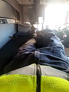 Snapshot of smartzy chatting on 10-15-25, 07:30 smartzy online show from 10-15-25, 07:30