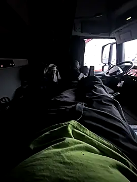 Snapshot of smartzy chatting on 10-16-25, 06:36 smartzy online show from 10-16-25, 06:36