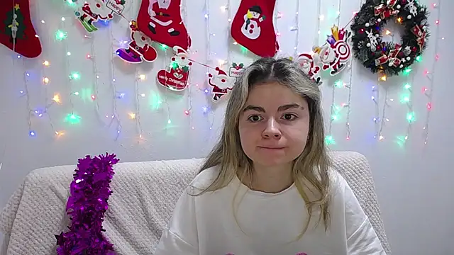 TinaRedly online show from 12-29-24, 04:30