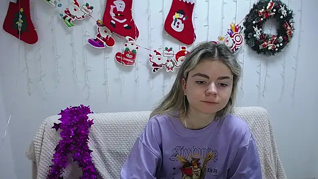 TinaRedly online show from 12-30-24, 10:10