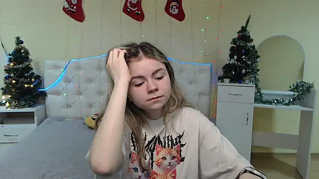 TinaRedly online show from 01-05-25, 05:09