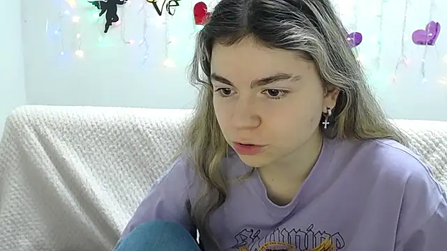 TinaRedly online show from 02-23-25, 03:29