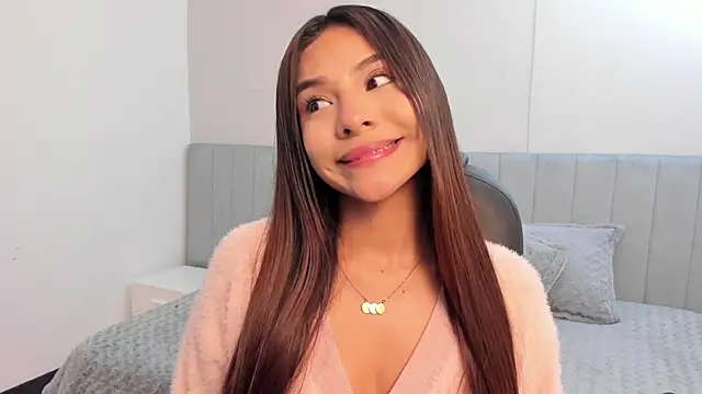 amira cute2 online show from 03-18-25, 10:03