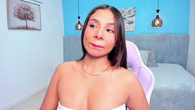 amira cute2 online show from 05-12-26, 10:45