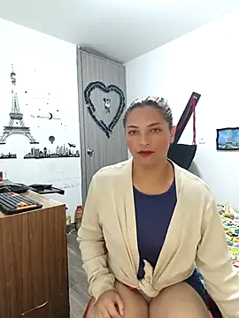 hotandfierylatinos2023 online show from 03-13-25, 01:07