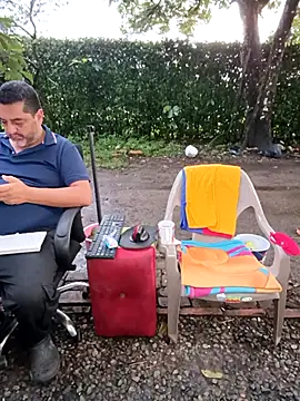 hotandfierylatinos2023 online show from 05-07-26, 11:04