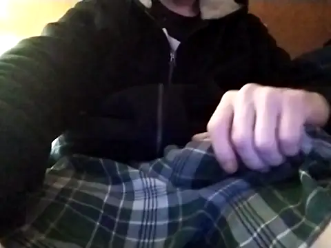 Snapshot of elmerfuddin87 chatting on 03-13-26, 01:12 elmerfuddin87 online show from 03-13-26, 01:12