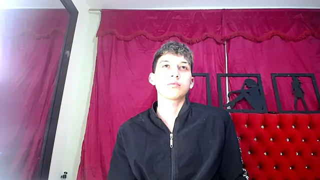  Thomas hot  online show from 03-18-25, 01:00