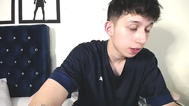  Thomas hot  online show from 10-01-25, 04:18