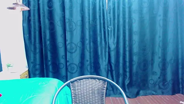 megan collins96 online show from 02-17-25, 10:36