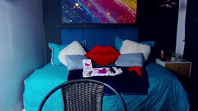 megan collins96 online show from 02-27-25, 05:24