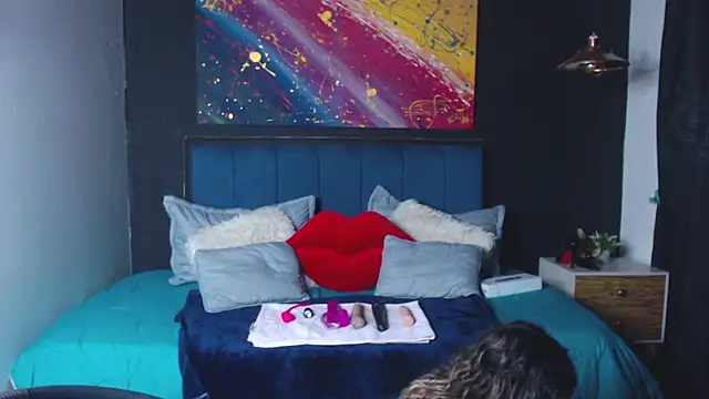 megan collins96 online show from 03-05-25, 08:10