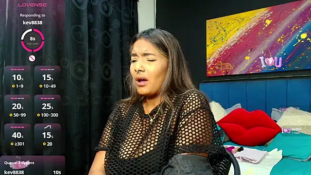 megan collins96 online show from 03-17-25, 07:48