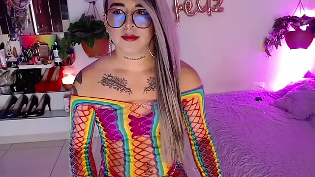 Laveneno ortiz07 online show from 10-03-25, 12:07