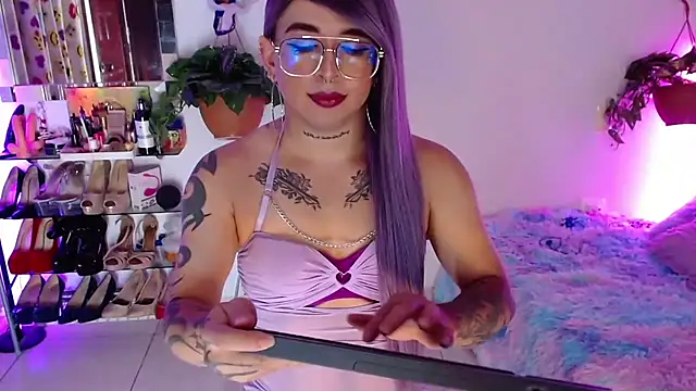Laveneno ortiz07 online show from 05-09-26, 12:16
