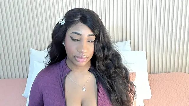 charlottebrowns  online show from 11-07-25, 12:16