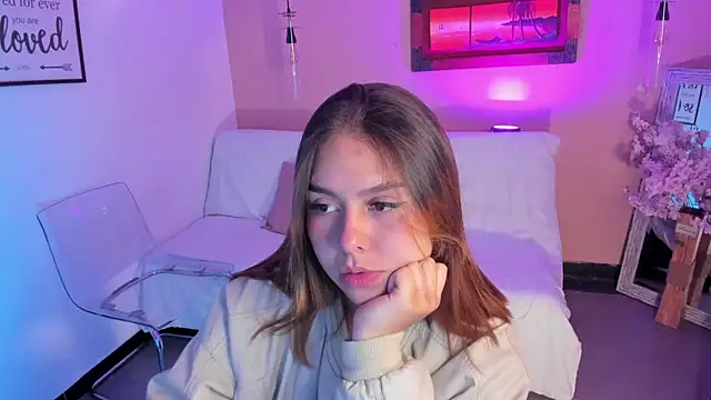 ArianaBaker online show from 09-09-25, 01:54