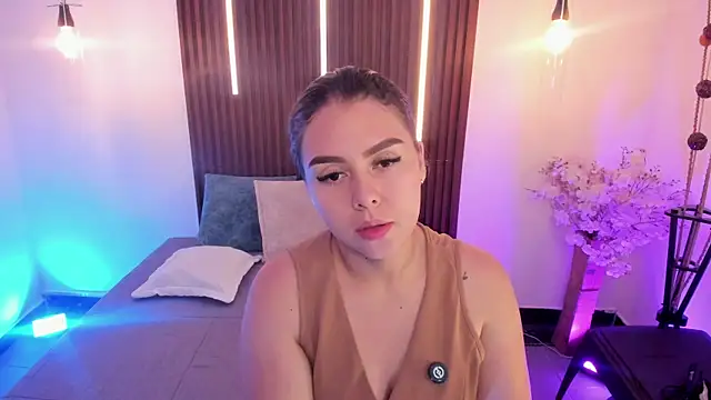 ArianaBaker online show from 05-11-26, 12:22