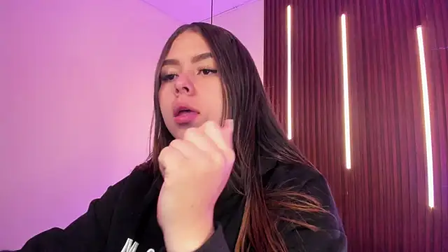 ArianaBaker online show from 06-16-26, 12:30