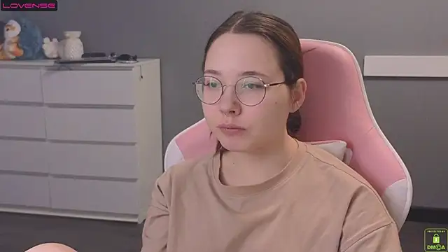 Airyhill online show from 02-08-25, 05:08