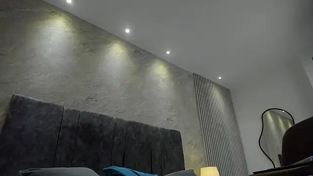 Snapshot of lola__sweetx chatting on 10-31-25, 11:44 lola sweetx online show from 10-31-25, 11:44