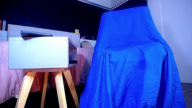 bellatrixx 69 online show from 10-17-25, 11:35