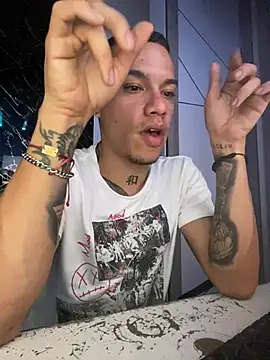 Osiiriis online show from 01-20-25, 11:54