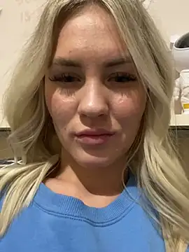 Snapshot of DreamGirl-777 chatting on 12-24-24, 03:58 DreamGirl-777 online show from 12-24-24, 03:58