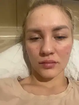 Snapshot of DreamGirl-777 chatting on 01-06-25, 08:28 DreamGirl-777 online show from 01-06-25, 08:28