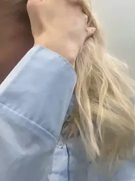 Snapshot of DreamGirl-777 chatting on 01-20-25, 11:13 DreamGirl-777 online show from 01-20-25, 11:13