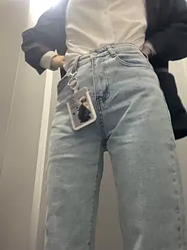 Snapshot of DreamGirl-777 chatting on 01-30-25, 04:06 DreamGirl-777 online show from 01-30-25, 04:06