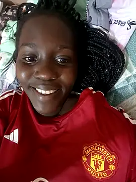 Snapshot of Swirly_blac chatting on 10-14-25, 10:38 Swirly blac online show from 10-14-25, 10:38