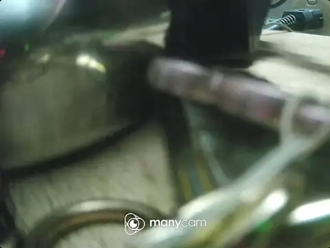 Snapshot of long18cmHFxxx chatting on 11-03-25, 07:09 long18cmHFxxx online show from 11-03-25, 07:09