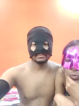 Snapshot of sexycouplemh09 chatting on 01-13-26, 04:45 sexycouplemh09 online show from 01-13-26, 04:45