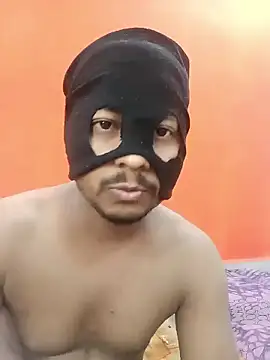 Snapshot of sexycouplemh09 chatting on 01-14-26, 05:29 sexycouplemh09 online show from 01-14-26, 05:29