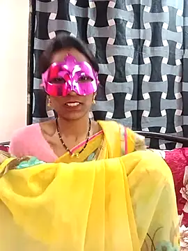 Snapshot of sexycouplemh09 chatting on 01-15-26, 03:38 sexycouplemh09 online show from 01-15-26, 03:38