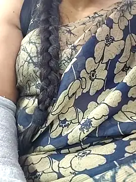 Snapshot of Archna-ji chatting on 02-19-26, 07:15 Archna-ji online show from 02-19-26, 07:15